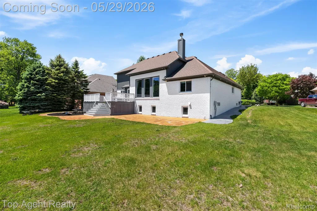 43912 Trillium Drive Sterling Heights City MI 48314