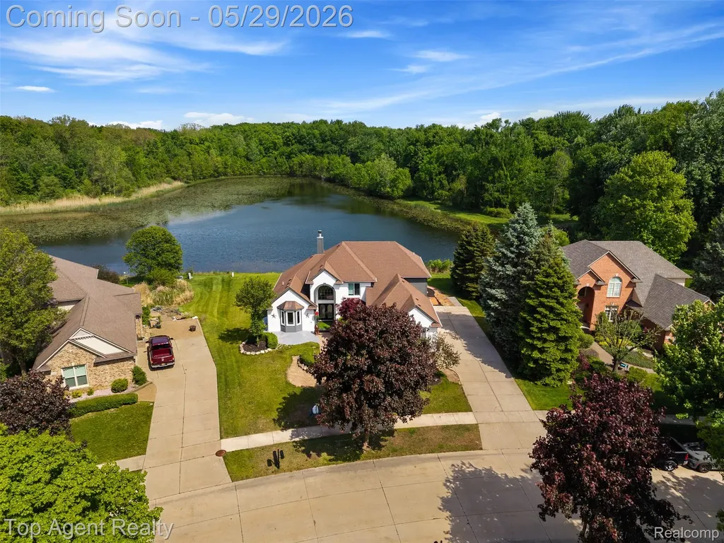 43912 Trillium Drive Sterling Heights City MI 48314