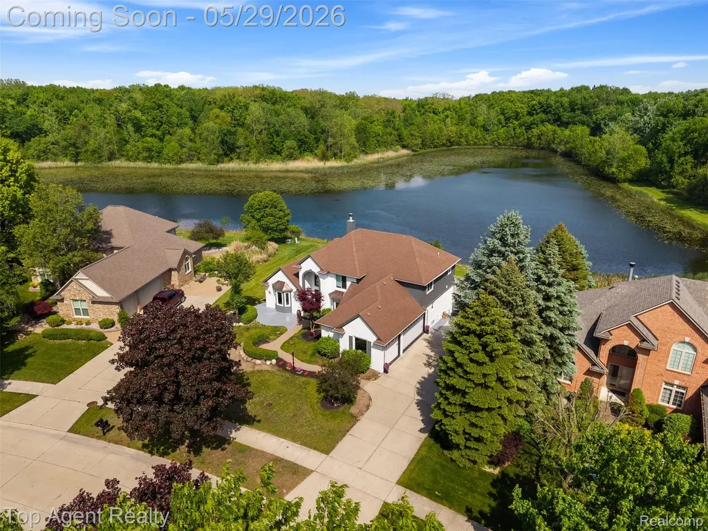 43912 Trillium Drive Sterling Heights City MI 48314