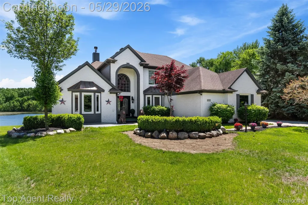 43912 Trillium Drive Sterling Heights City MI 48314