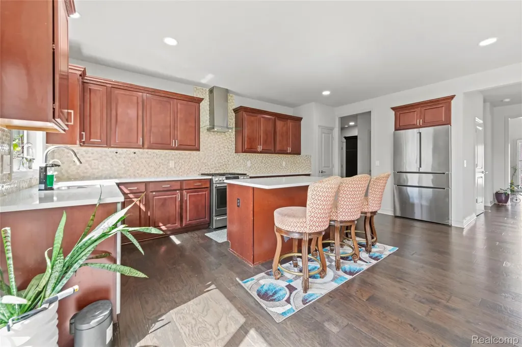 3559 Birchmount Drive Troy City MI 48083