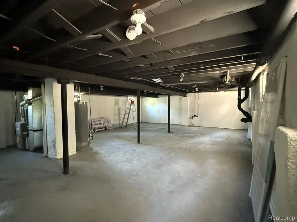 266 W Bennett Avenue Ferndale City MI 48220