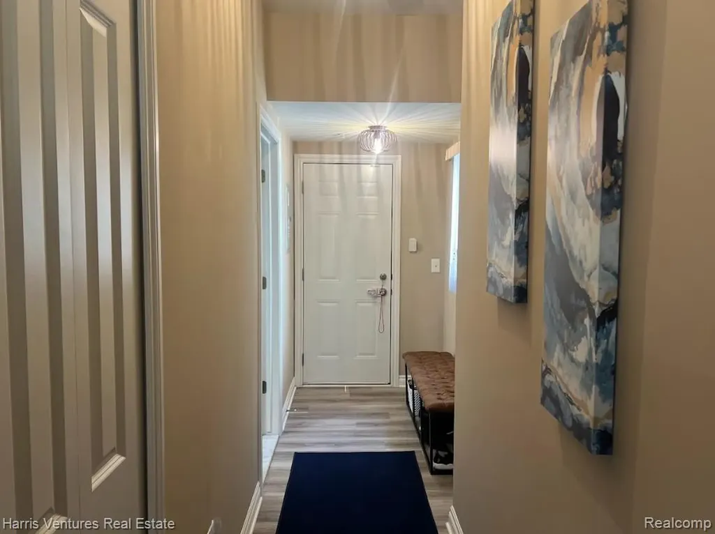 16605 Savor Lane Clinton Charter Township MI 48035
