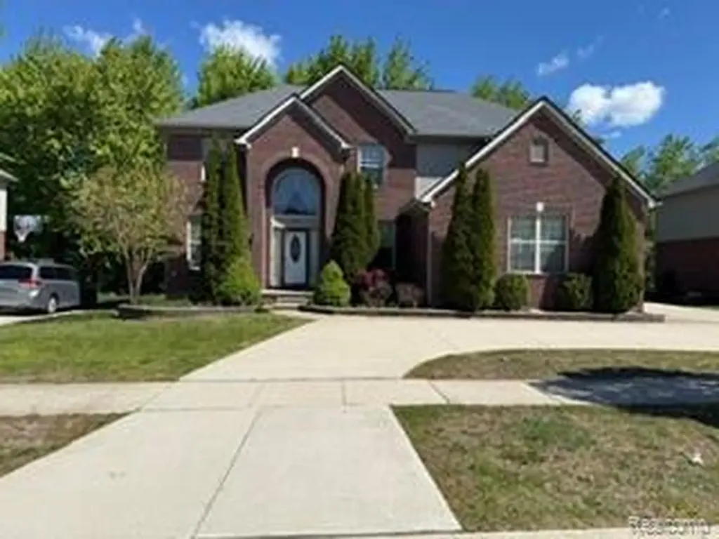 4853 Vinewood Drive Sterling Heights City MI 48314