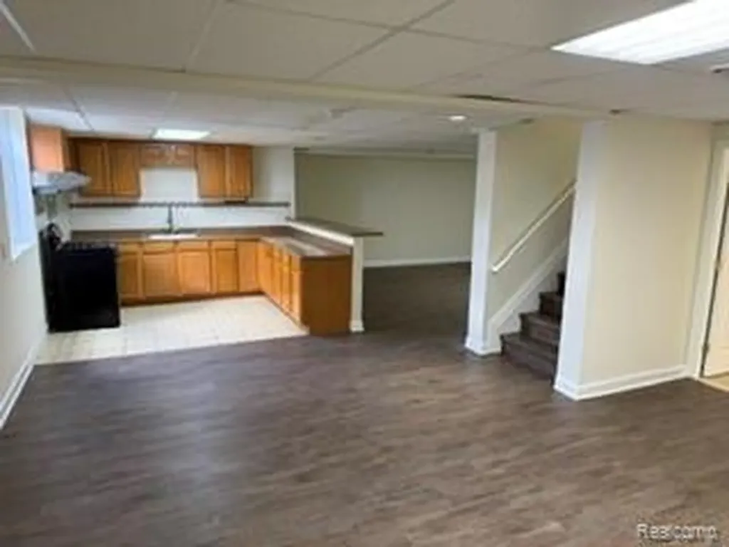 4853 Vinewood Drive Sterling Heights City MI 48314