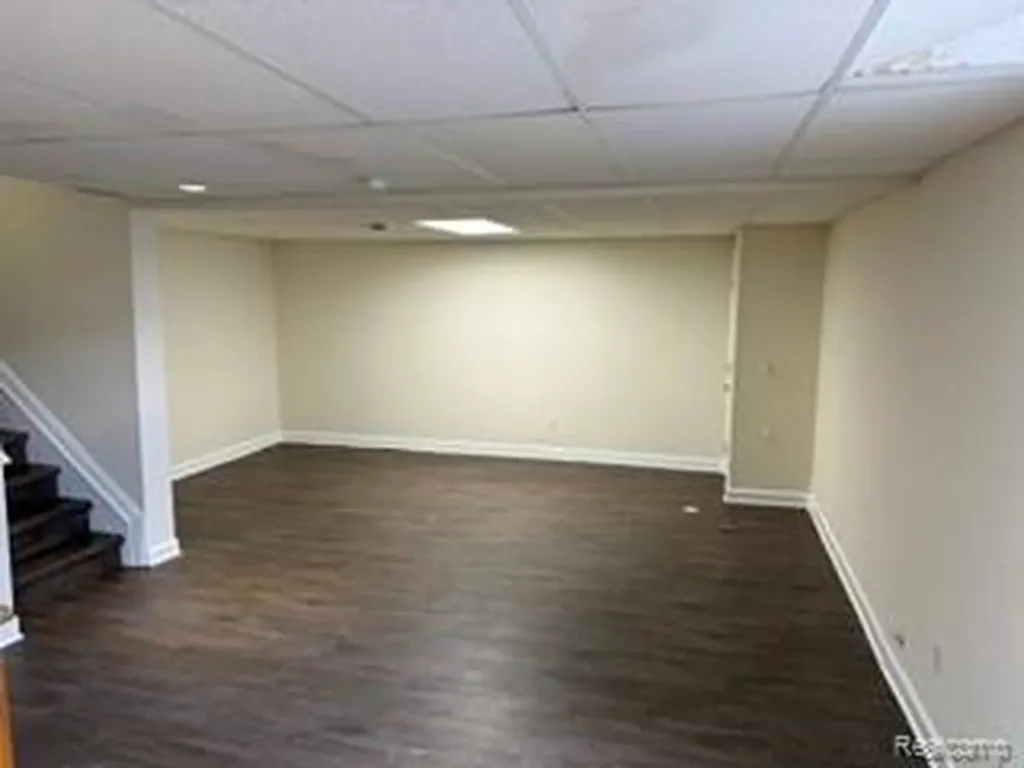 4853 Vinewood Drive Sterling Heights City MI 48314