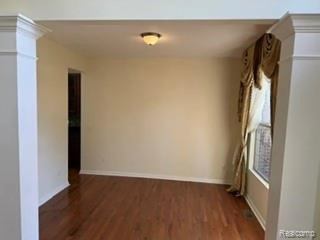 4853 Vinewood Drive Sterling Heights City MI 48314