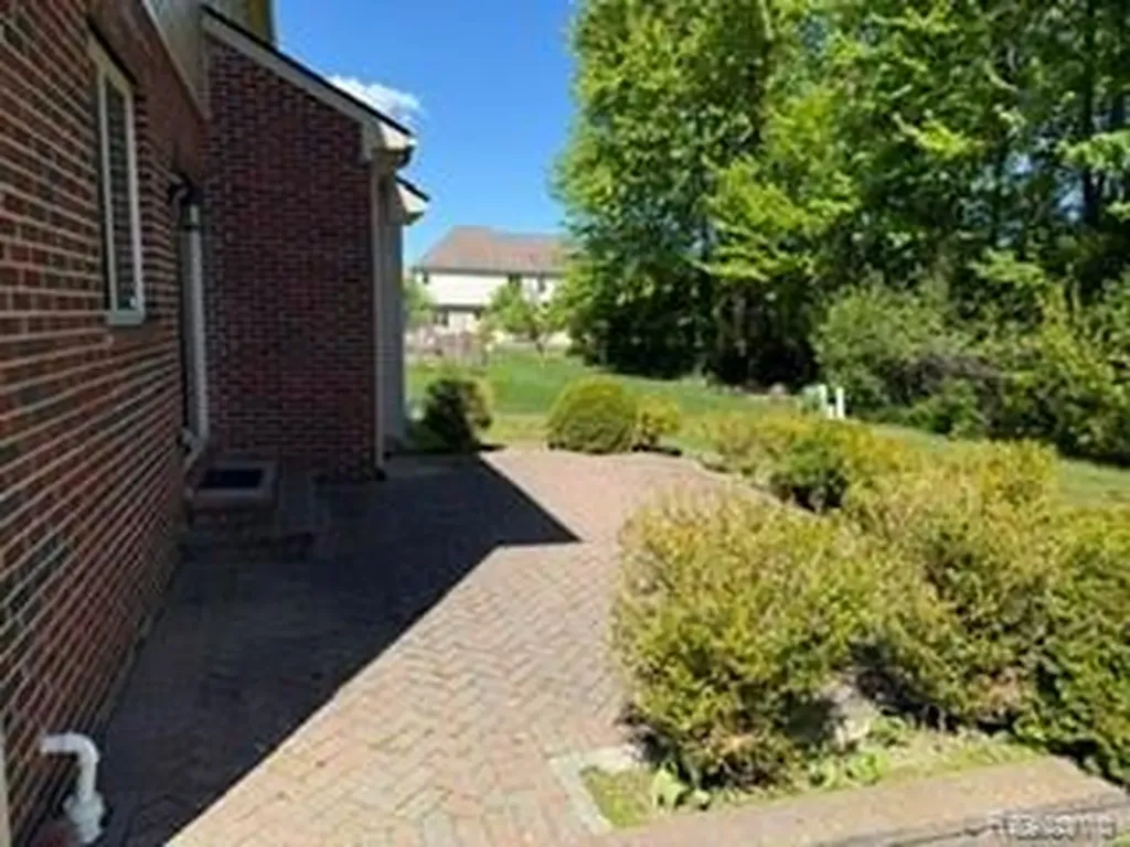 4853 Vinewood Drive Sterling Heights City MI 48314