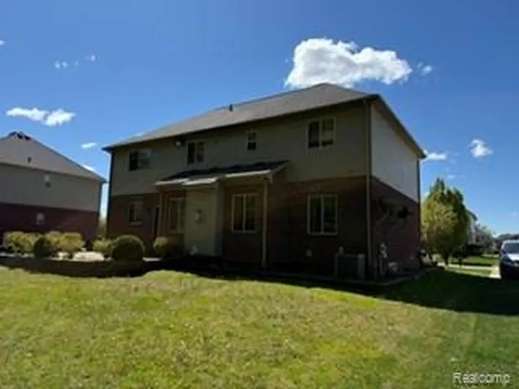 4853 Vinewood Drive Sterling Heights City MI 48314