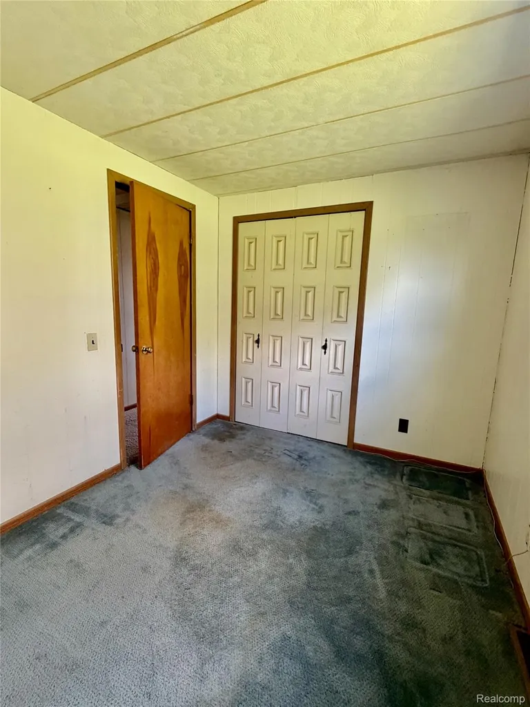 4380 N Blissfield Highway Ridgeway Township MI 49229
