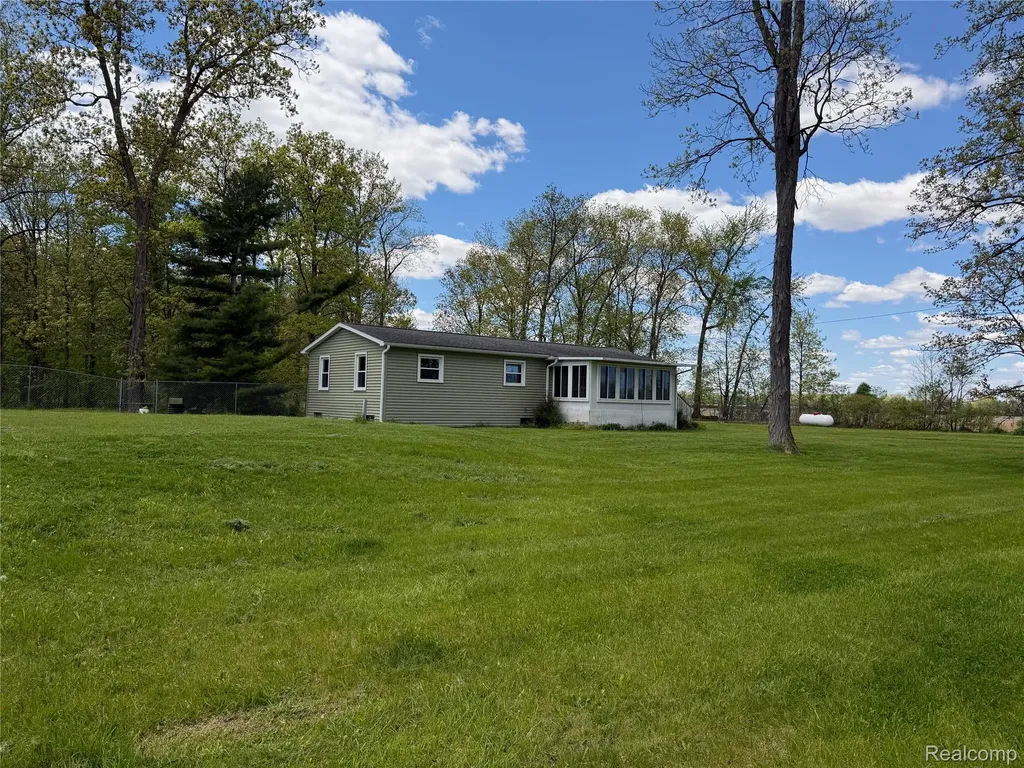4380 N Blissfield Highway Ridgeway Township MI 49229