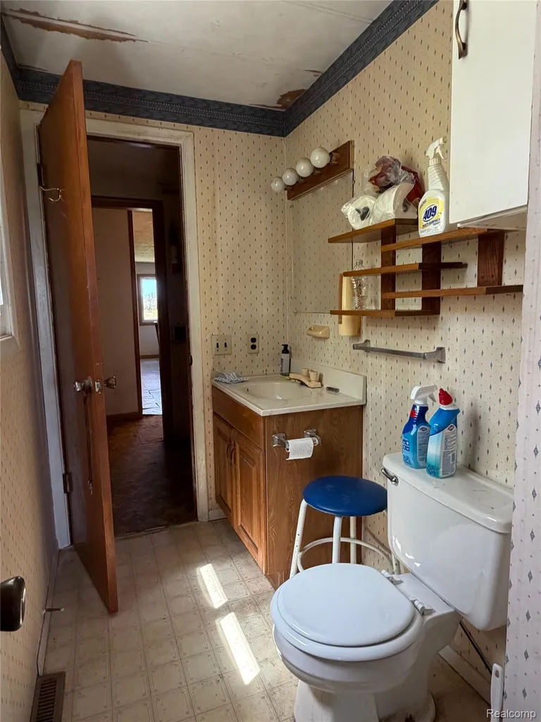 4380 N Blissfield Highway Ridgeway Township MI 49229