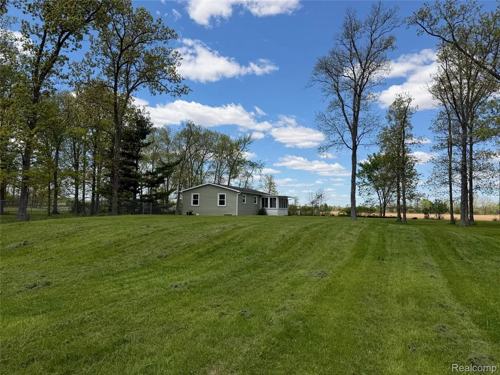 4380 N Blissfield Highway Ridgeway Township MI 49229