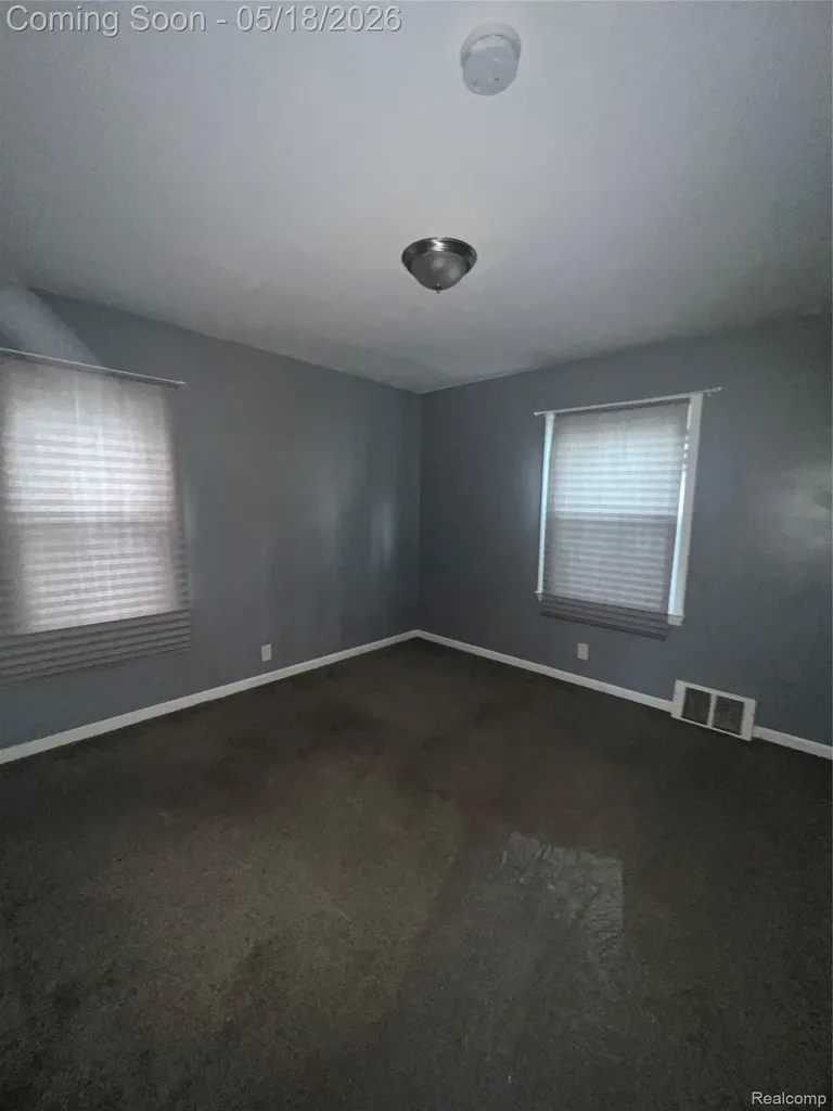 701 Alvord Avenue Flint City MI 48507