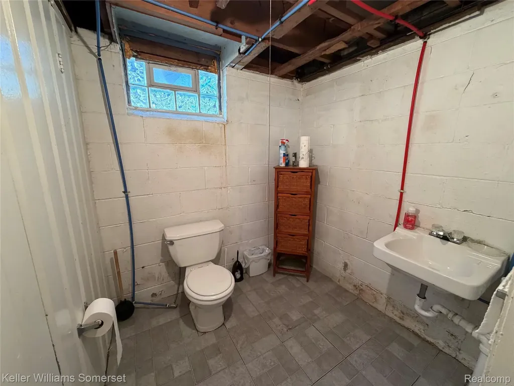 17344 Salem Street Detroit City MI 48219