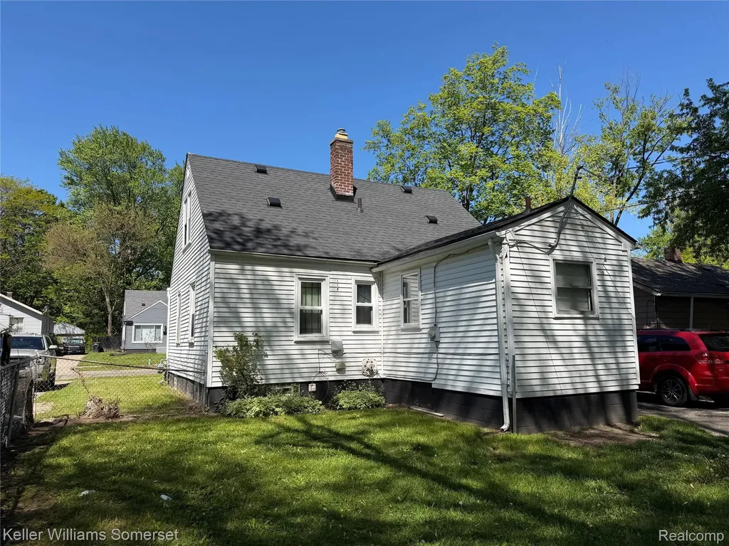 17344 Salem Street Detroit City MI 48219