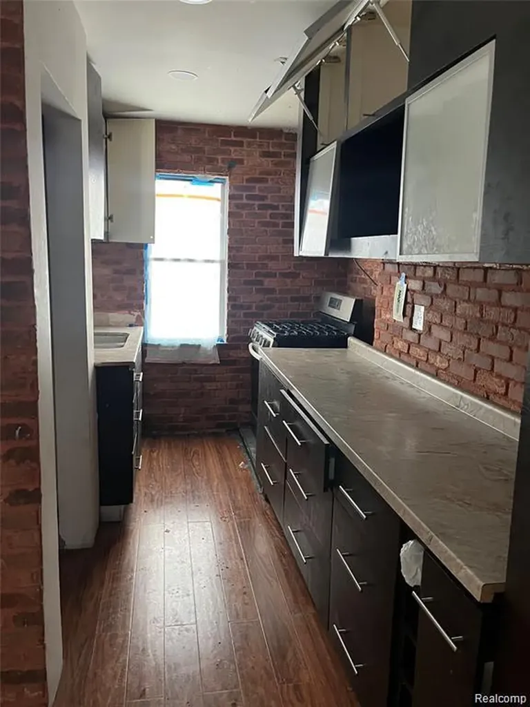 13053 Maiden Street Detroit City MI 48213