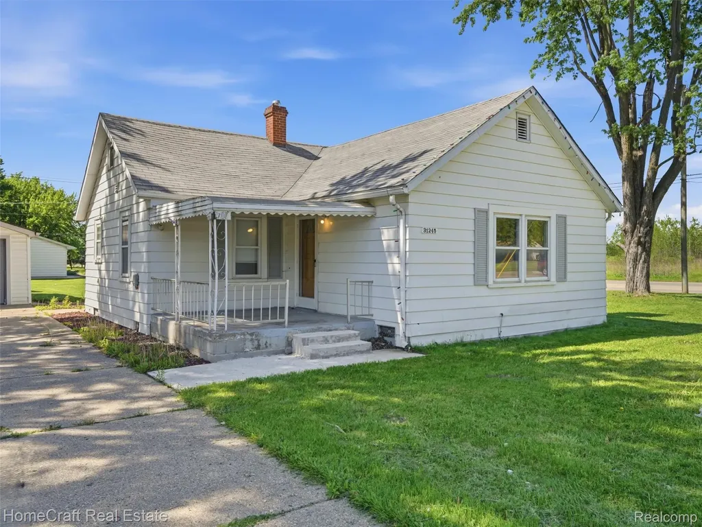 31245 Beverly Road Romulus City MI 48174