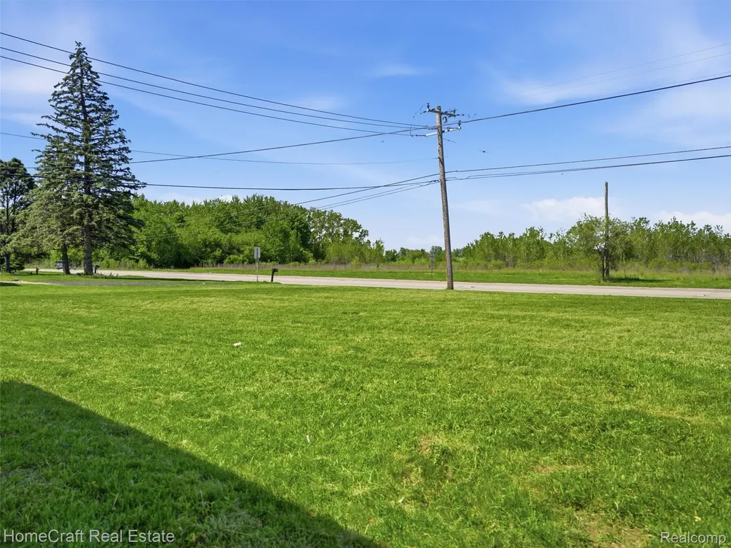 31245 Beverly Road Romulus City MI 48174