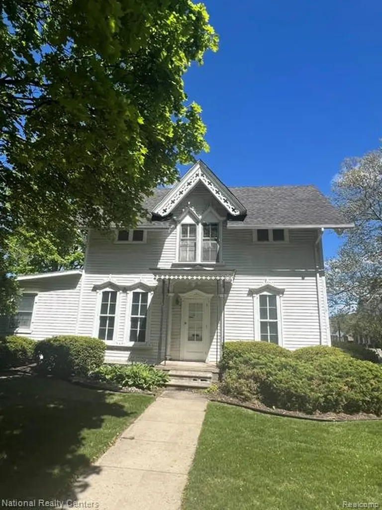 132 W Dunlap Street Northville City MI 48167