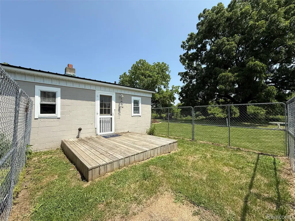 3341 W Baldwin Road Mundy Township MI 48439