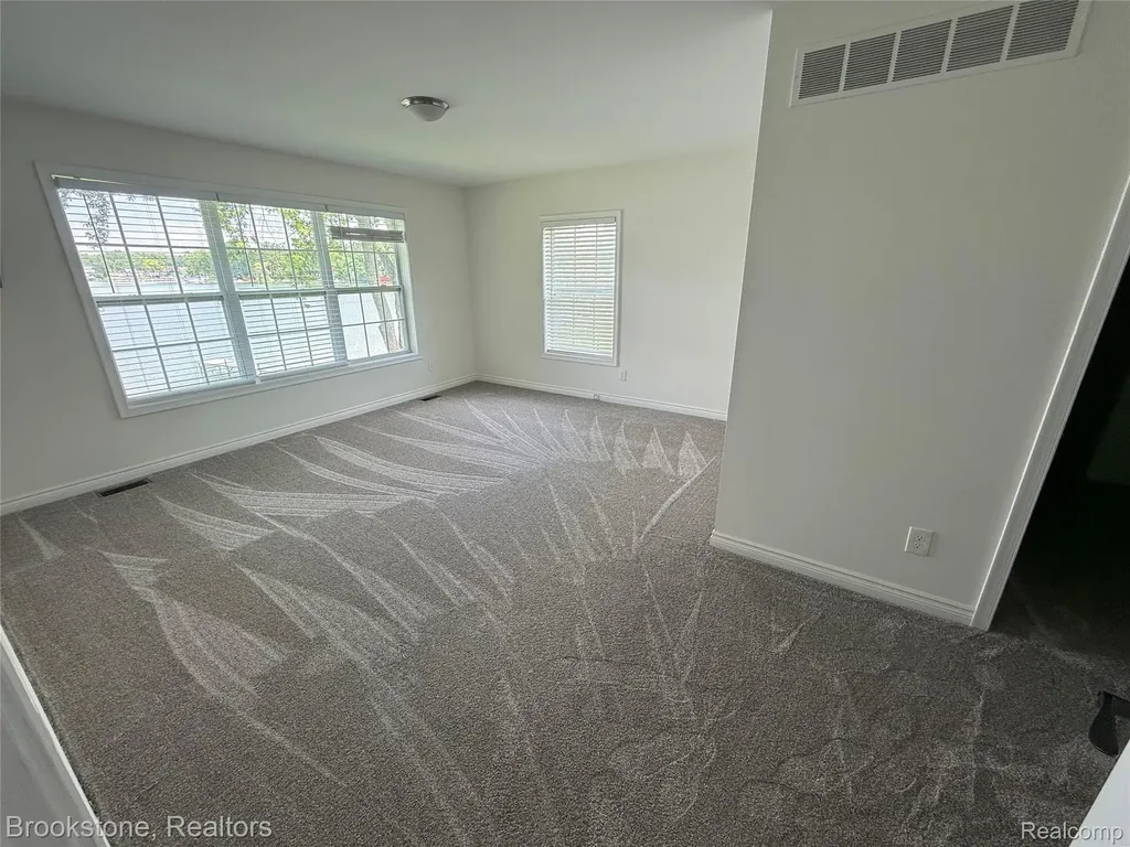 3695 Lotus Drive Waterford Charter Township MI 48329