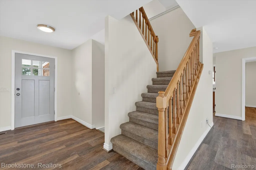 3695 Lotus Drive Waterford Charter Township MI 48329