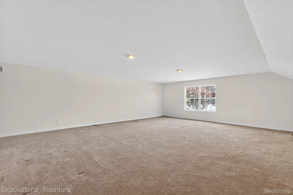 3695 Lotus Drive Waterford Charter Township MI 48329