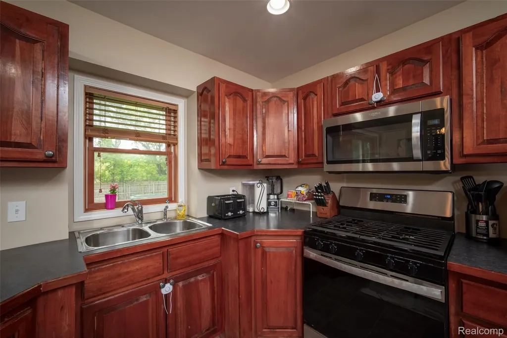 11363 Mckinley Road Montrose Charter Township MI 48457