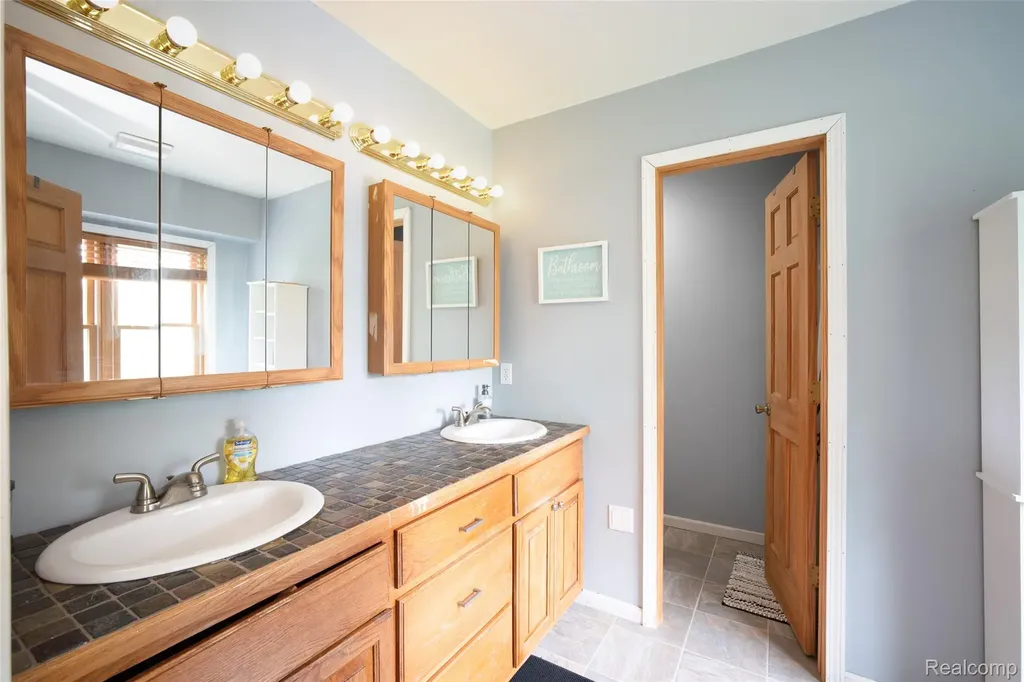 11363 Mckinley Road Montrose Charter Township MI 48457
