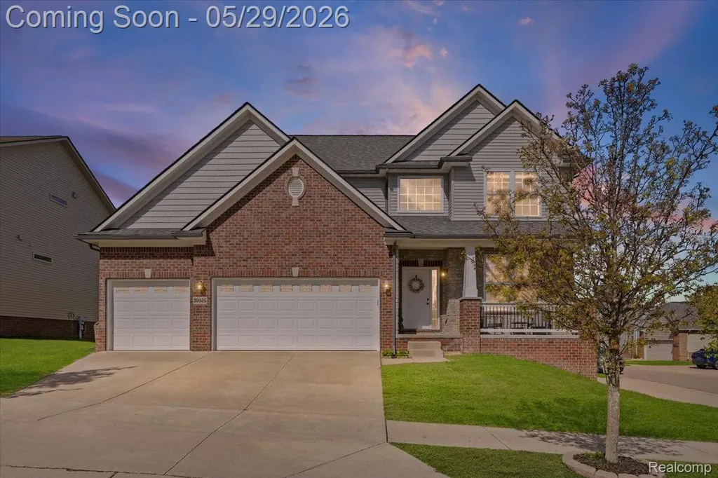 30925 Asbury Hill Drive Lyon Charter Township MI 48165