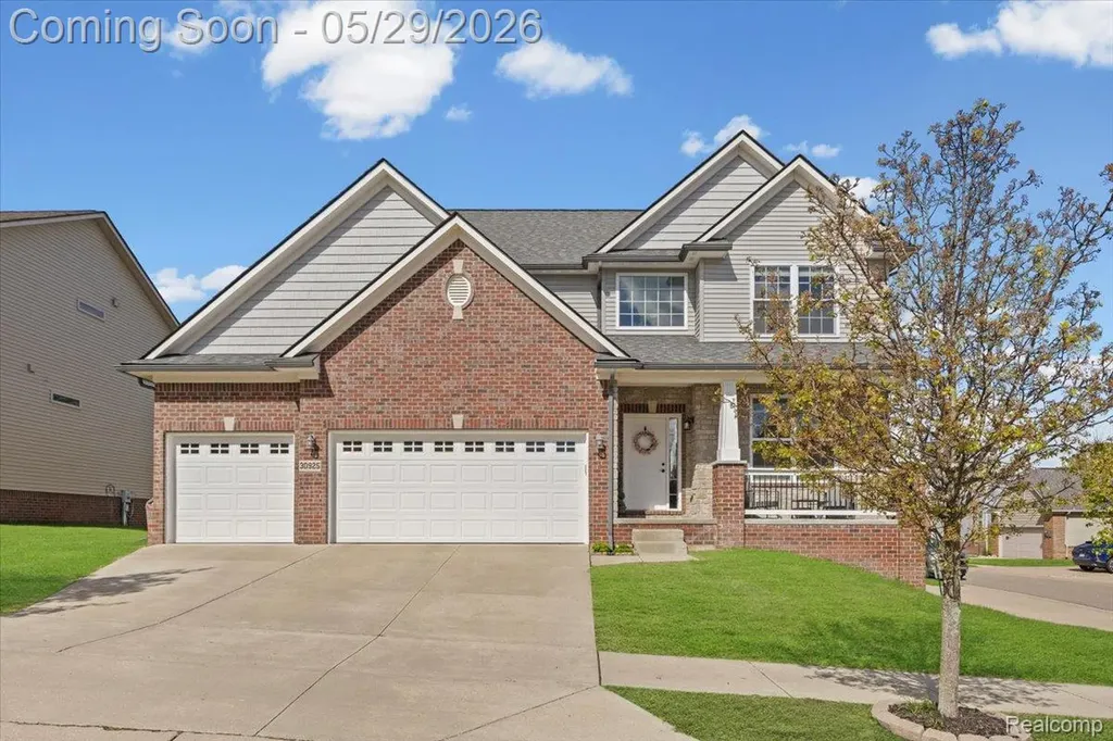 30925 Asbury Hill Drive Lyon Charter Township MI 48165