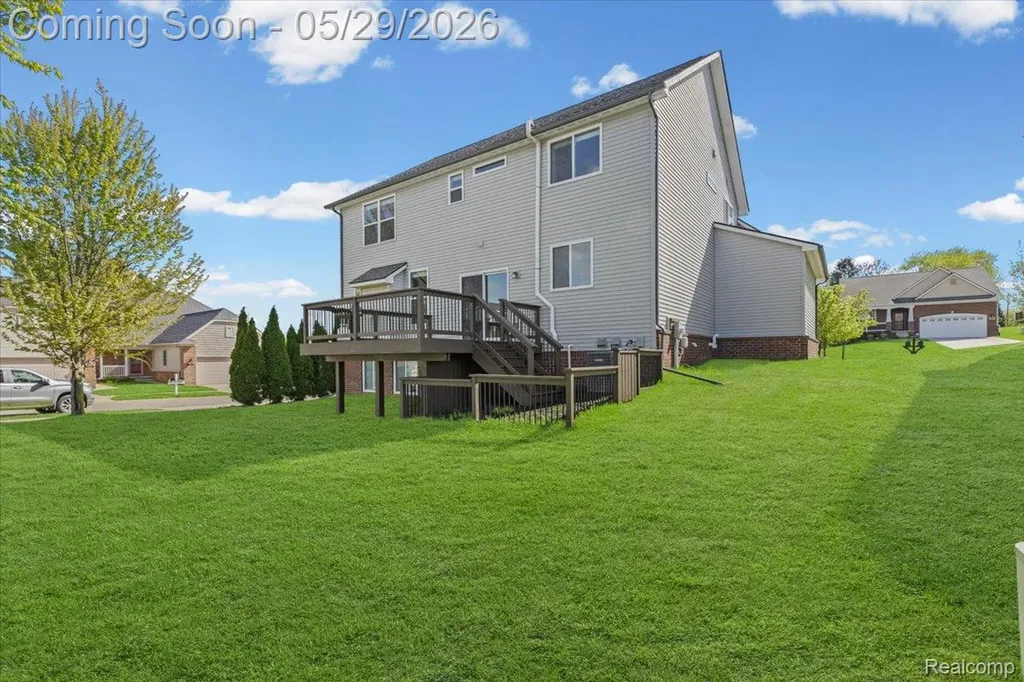30925 Asbury Hill Drive Lyon Charter Township MI 48165