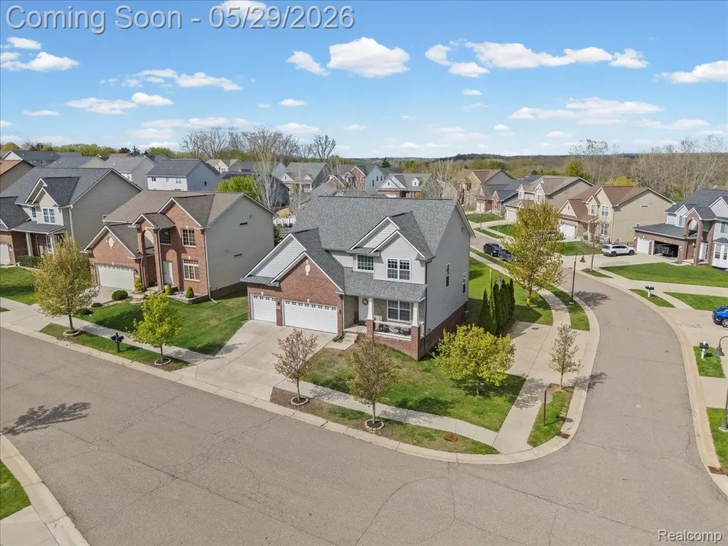 30925 Asbury Hill Drive Lyon Charter Township MI 48165