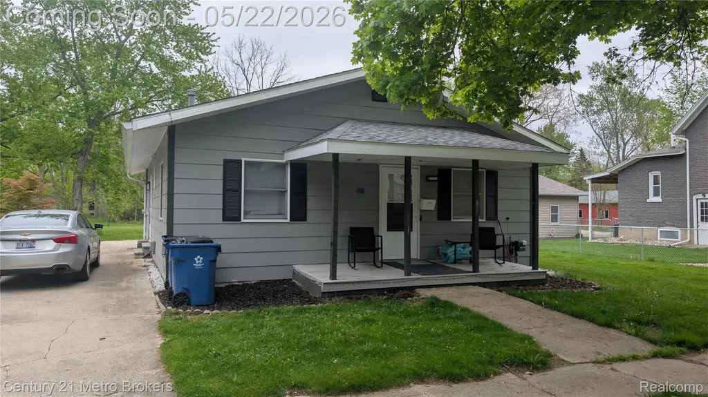 218 N Lapeer Street Davison City MI 48423