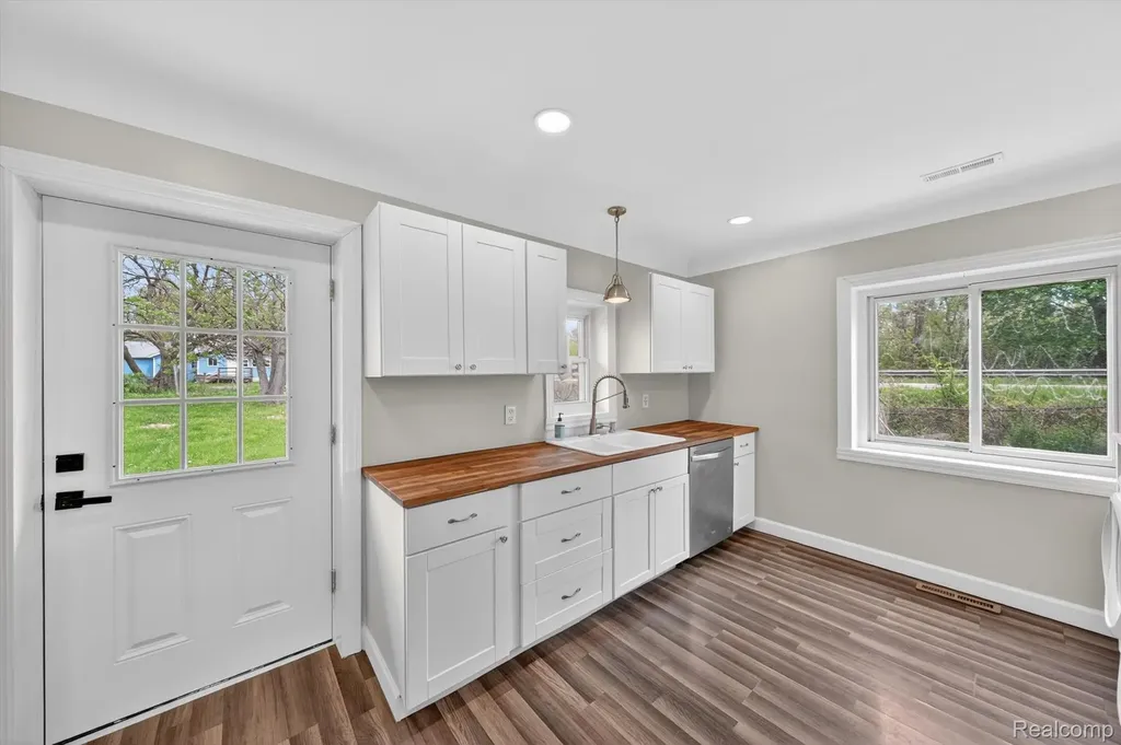 15013 Birchwood Drive Holly Township MI 48442