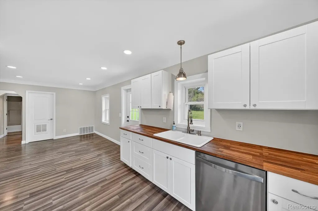 15013 Birchwood Drive Holly Township MI 48442