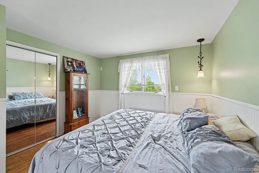 2797 E Labo Road N Ash Township MI 48117