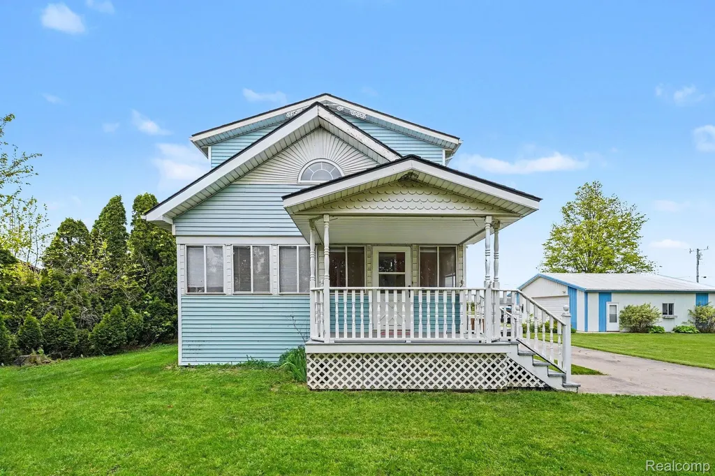 2797 E Labo Road N Ash Township MI 48117