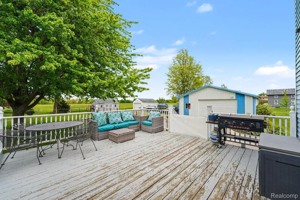 2797 E Labo Road N Ash Township MI 48117