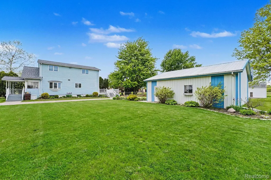 2797 E Labo Road N Ash Township MI 48117