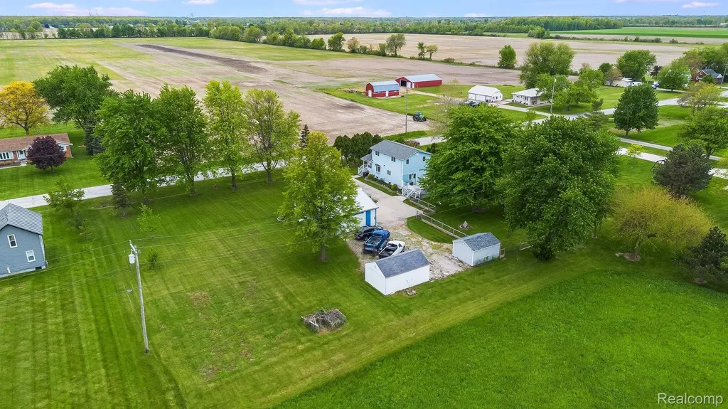 2797 E Labo Road N Ash Township MI 48117