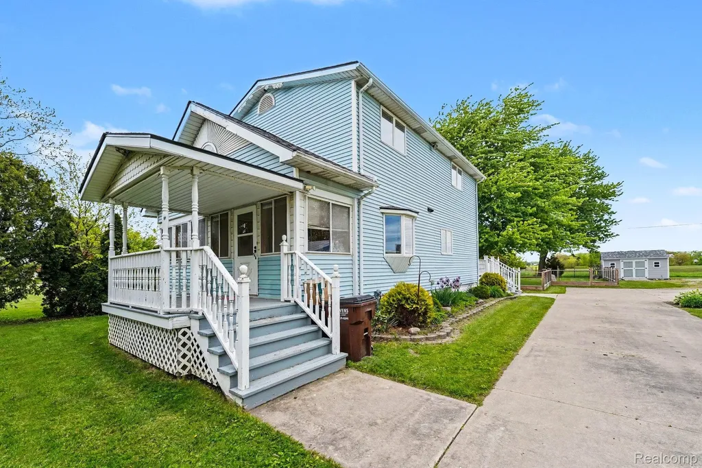 2797 E Labo Road N Ash Township MI 48117
