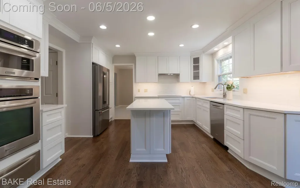 10000 Red Maple Drive Plymouth Charter Township MI 48170