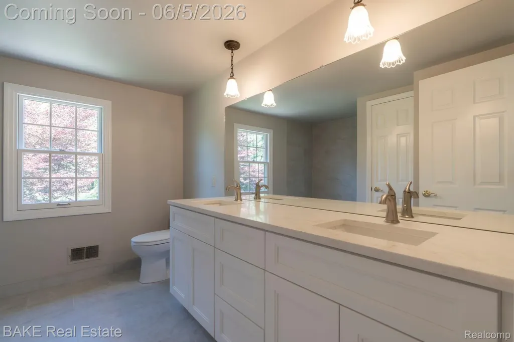 10000 Red Maple Drive Plymouth Charter Township MI 48170