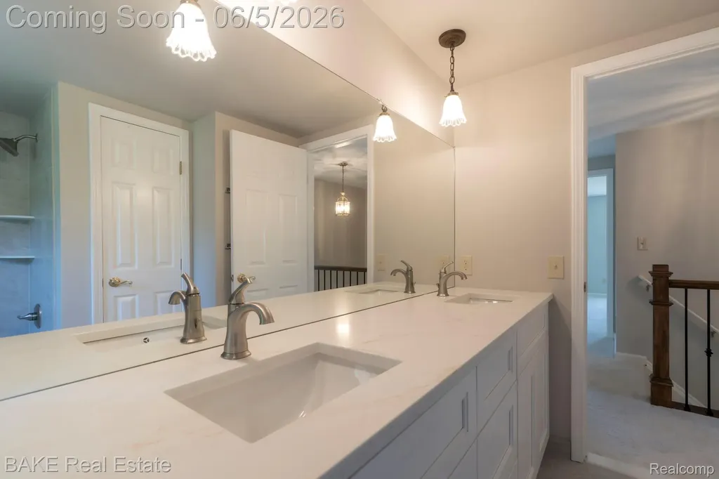 10000 Red Maple Drive Plymouth Charter Township MI 48170