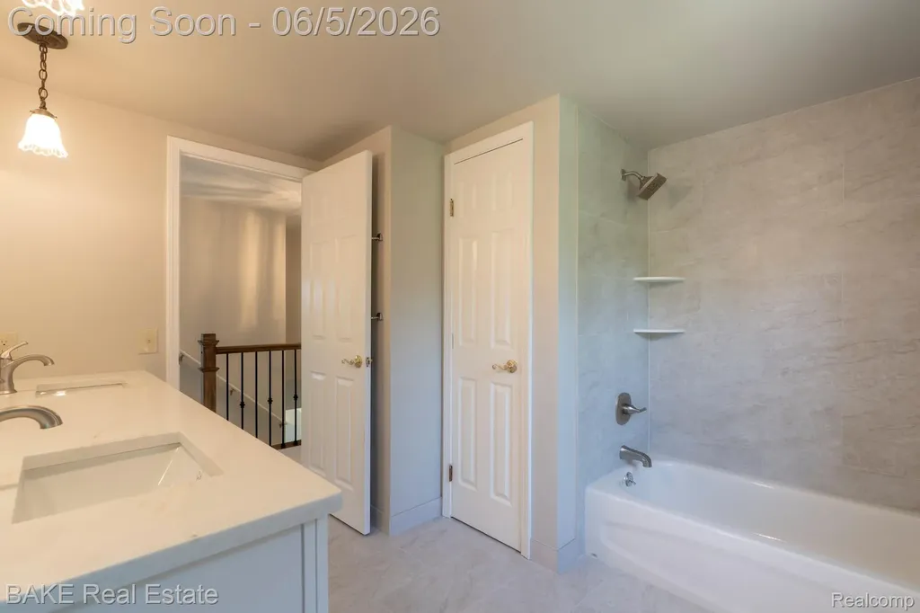 10000 Red Maple Drive Plymouth Charter Township MI 48170