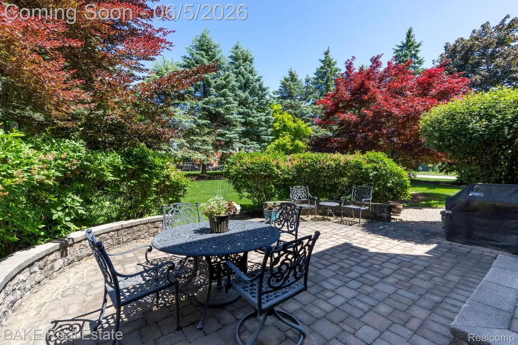 10000 Red Maple Drive Plymouth Charter Township MI 48170