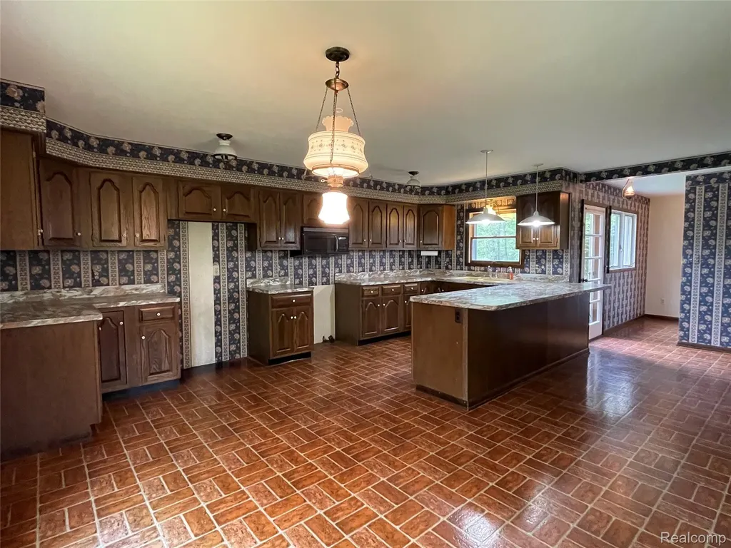 46151 Bloomcrest Drive Northville Township MI 48167