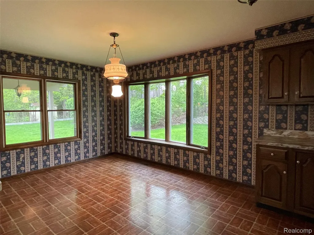 46151 Bloomcrest Drive Northville Township MI 48167